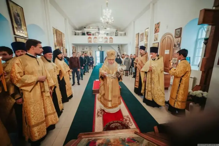 Митрополит Симбирский и Новоспасский Иосиф впервые посетил храмы села Арское города Ульяновска