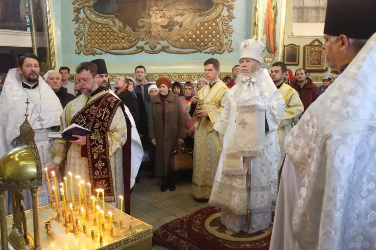 2 ноября православные жители Ульяновска отметили Димитриевскую родительскую субботу
