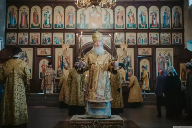 12 февраля в Ульяновске молитвенно отметили празднование собора трех вселенских учителей и святителей Василия Великого, Григория Богослова и Иоанна Златоустого