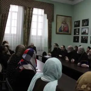 ф1