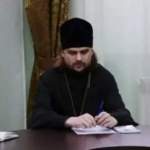 P1810093