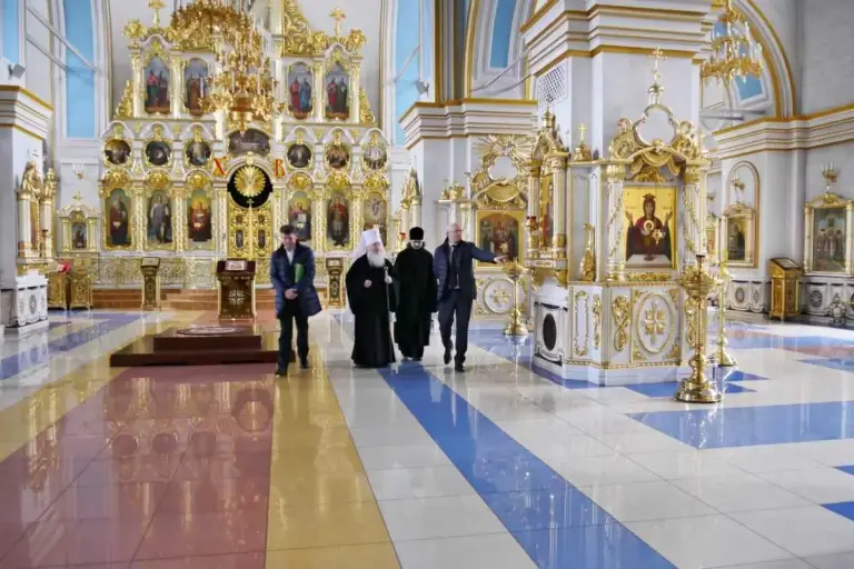 Рабочая встреча Главы Симбирской митрополии и исполняющего обязанности первого заместителя главы г. Ульяновска прошла на территории соборного храма