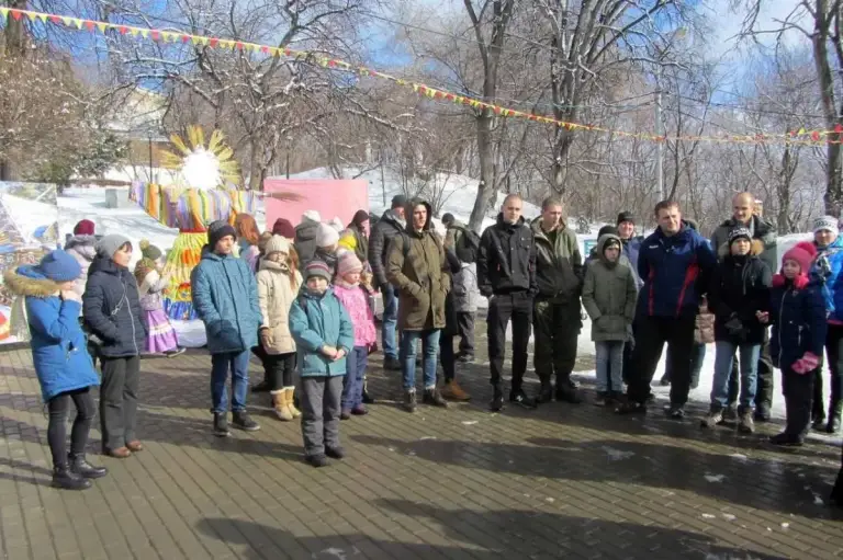 Священнослужитель провел беседу с курсантами-связистами о подвиге советского народа в годы войны