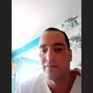 у3