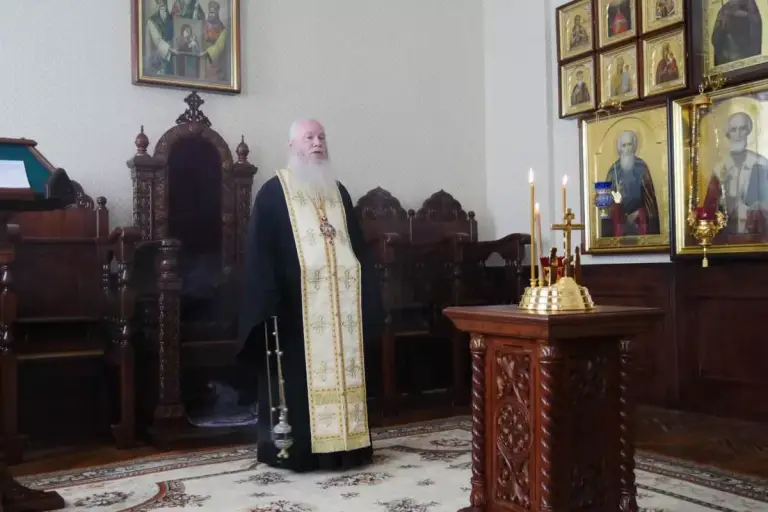 В день Великой Победы во всех храмах Симбирской митрополии были совершены заупокойные богослужения