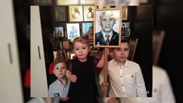 Дети Благовещенского прихода записали видео-поздравления с Днём Победы на смартфоны