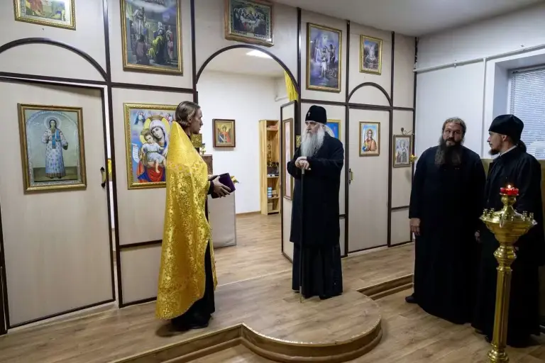 Митрополит Лонгин совершил рабочую архипастырскую поездку по храмам Ульяновска