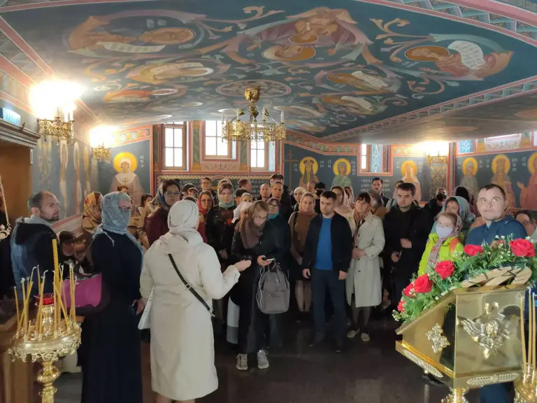 В праздник Воздвижения Креста Господня в Спасском монастыре прошла экскурсия для всех желающих