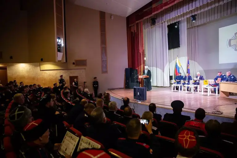 Митрополит Лонгин принял участие в форуме казаков Ульяновской области
