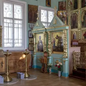 hram-ikony-bozhiej-materi-neopalimaya-kupina-4