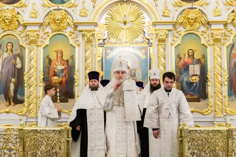 Всенощное бдение в Спасо-Вознесенском кафедральном соборе Ульяновска