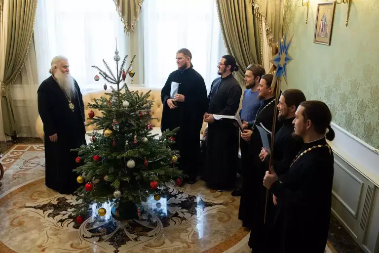 Духовенство поздравило Митрополита Лонгина с Рождеством Христовым
