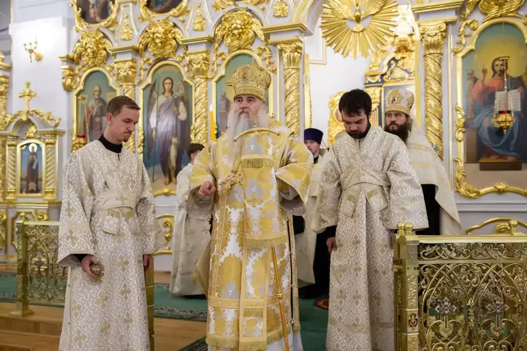 Всенощное бдение в Спасо-Вознесенском кафедральном соборе Ульяновска