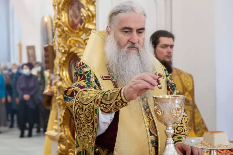 Божественная литургия в храме святителя Николая Чудотворца Ульяновска