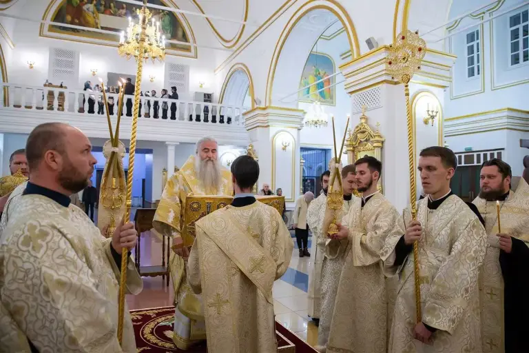 Всенощное бдение в Спасо-Вознесенском кафедральном соборе Ульяновска