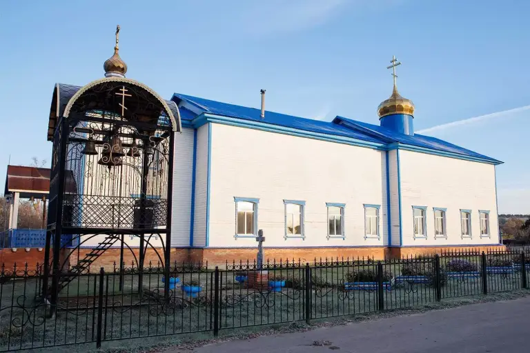 Храм в честь Архистратига Божия Михаила с. Еделево