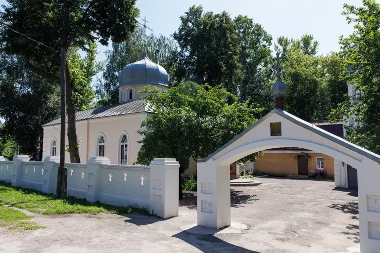 Храм в честь иконы Божией Матери «Всех скорбящих Радость» р.п. Ишеевка