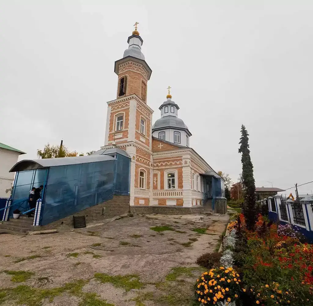 Храм во имя святителя Николая Чудотворца р.п. Сурское