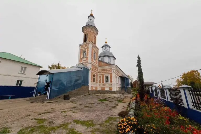 Храм во имя святителя Николая Чудотворца р.п. Сурское