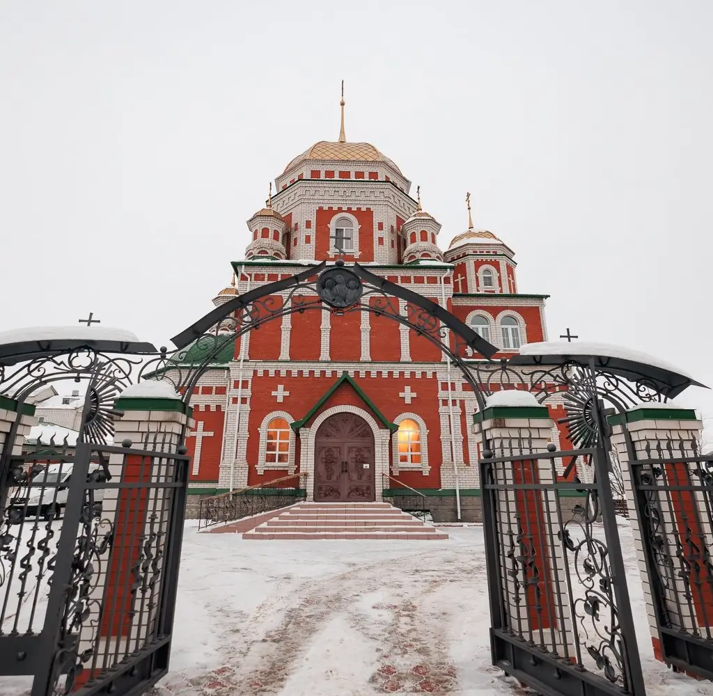 Храм во имя Святой Живоначальной Троицы г. Новоульяновска