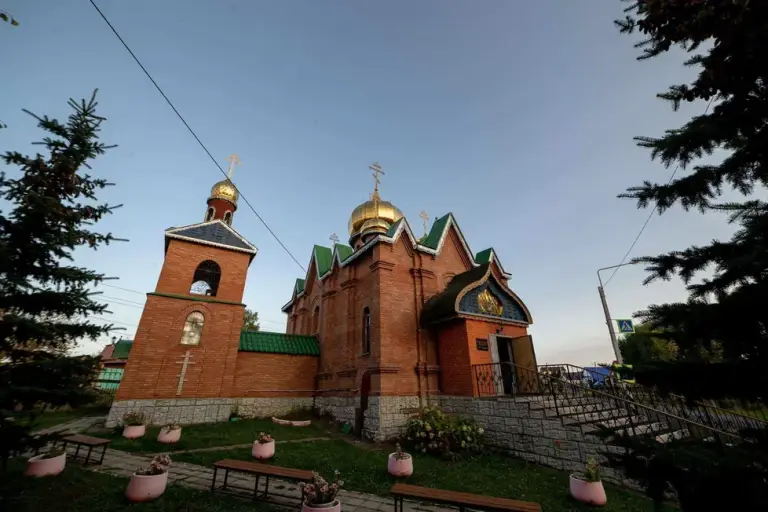 Храм в честь Рождества Пресвятой Богородицы с. Полдомасово