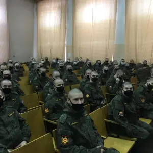 в3
