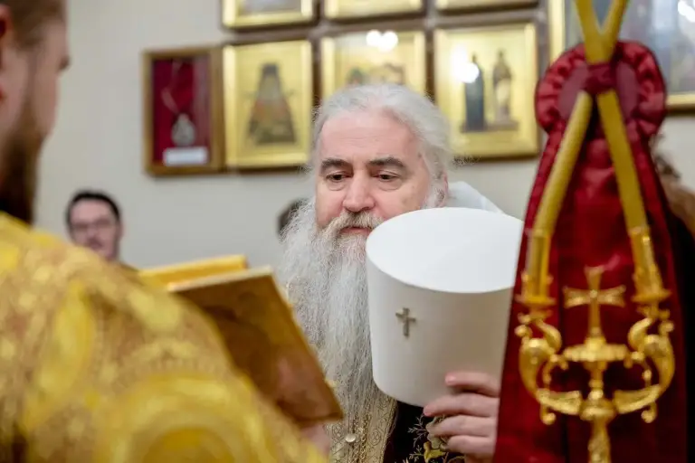 Молебен в храме во имя Новомучеников и исповедников Церкви Русской Ульяновска