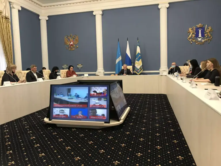 Священник принял участие в расширенном заседании Совета по демографической и семейной политике