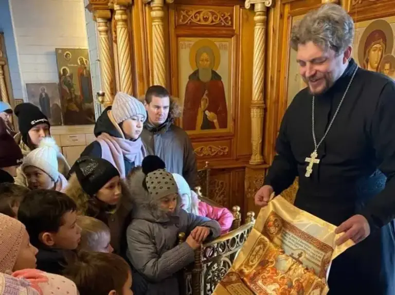 В воскресной школе «Благовестник» начался цикл занятий в храме