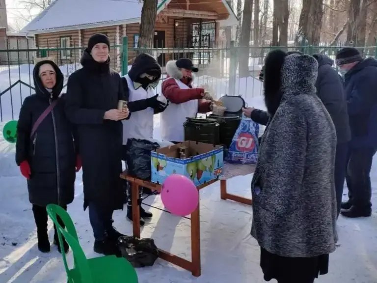 Проекту «Социальные кормления» — 2 года