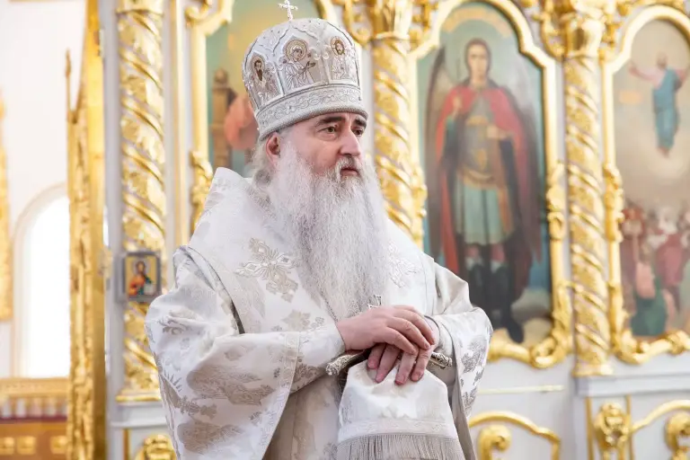 Божественная литургия и панихида в Спасо-Вознесенском кафедральном соборе Ульяновска