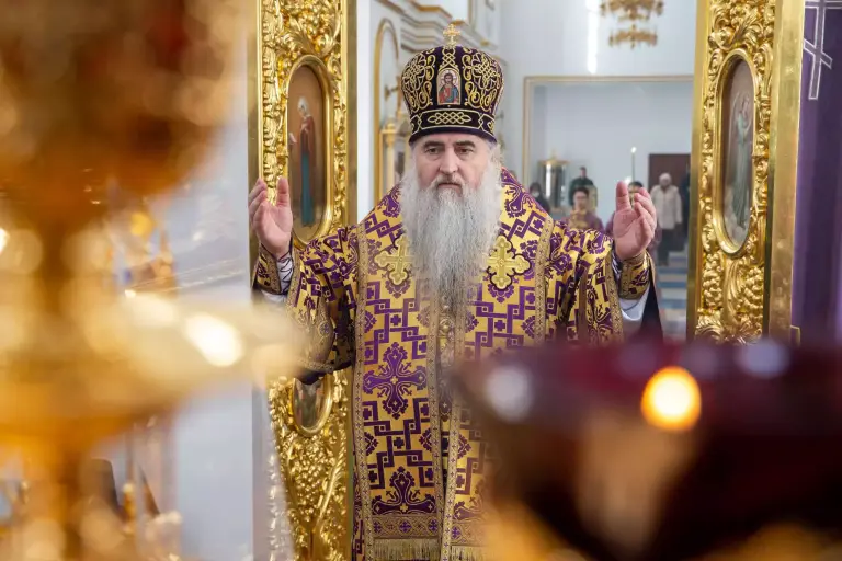 Литургия Преждеосвященных Даров в Спасо-Вознесенском кафедральном соборе Ульяновска