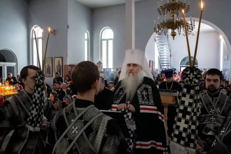Великое повечерие с чтением канона преподобного Андрея Критского в храме святителя Николая Чудотворца Ульяновска