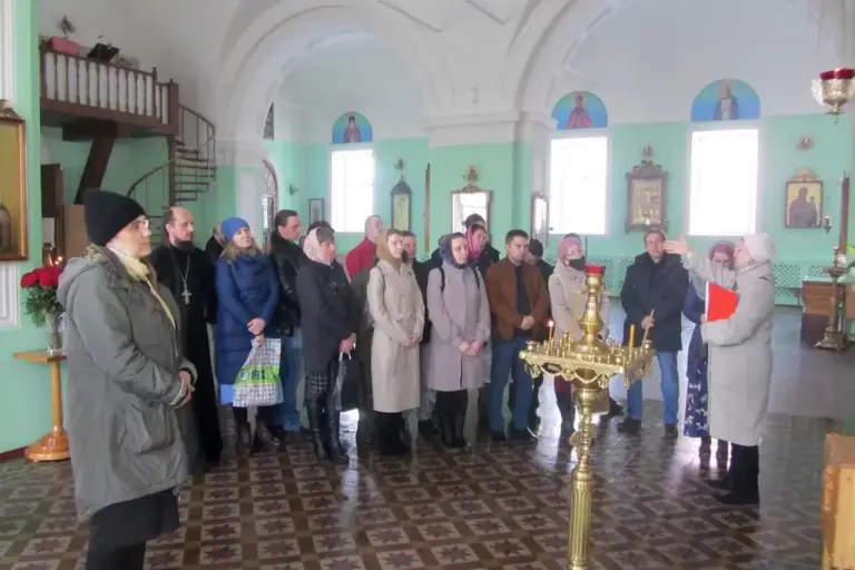 Состоялась экскурсия в Воскресенско-Германовский храм для православной молодежи