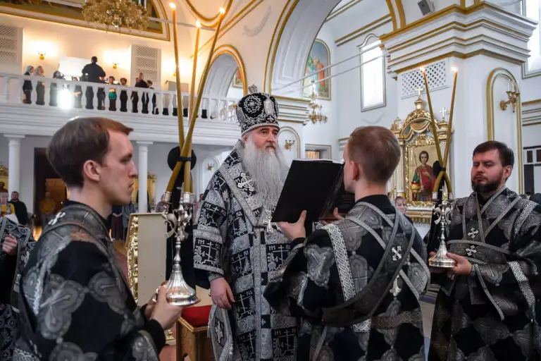 Утреня с чтением Великого канона преподобного Андрея Критского в Спасо-Вознесенском кафедральном соборе Ульяновска