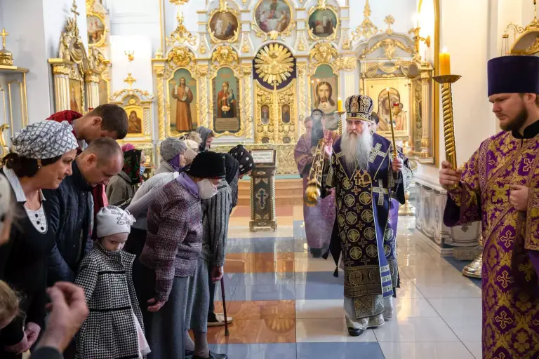 Всенощное бдение в Спасо-Вознесенском кафедральном соборе Ульяновска