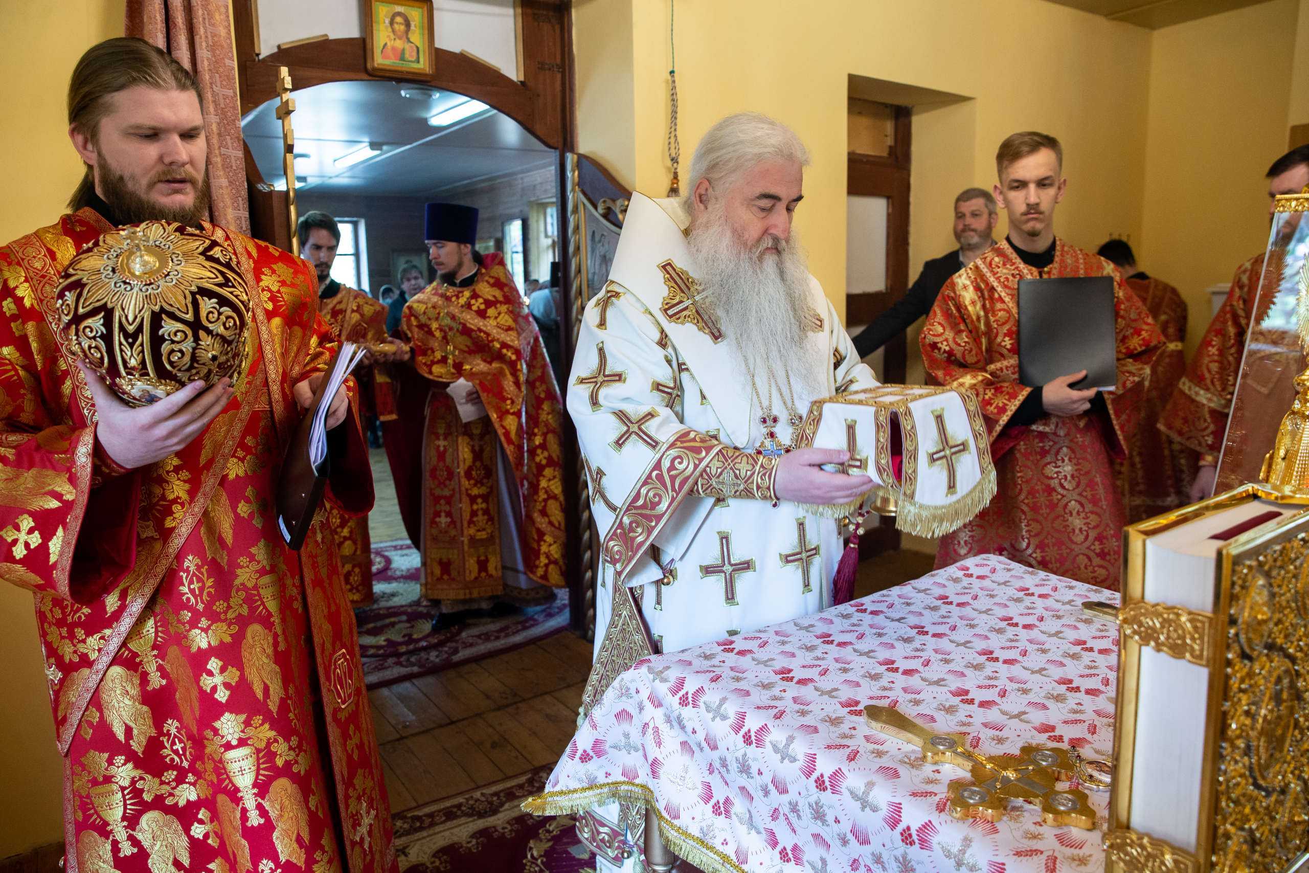 Канон отрада и утешение. Храм Отрада и утешение на Каховке. Храм на Каховке Отрада и утешение расписание. Икона Отрада и утешение. Храм Отрада и утешение Ростов на Дону Суворовский.