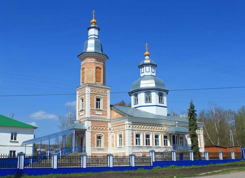 Церковь р. Никольский храм Сурское. Храм р.п. Сурское. Сурское Церковь Николая Чудотворца. Церковь Сурское Ульяновской области.