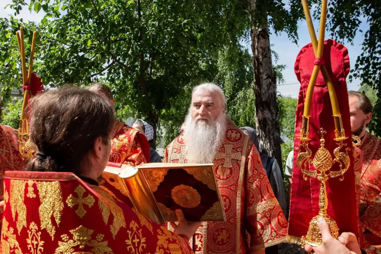 Божественная литургия в храме Рождества Христова Ульяновска