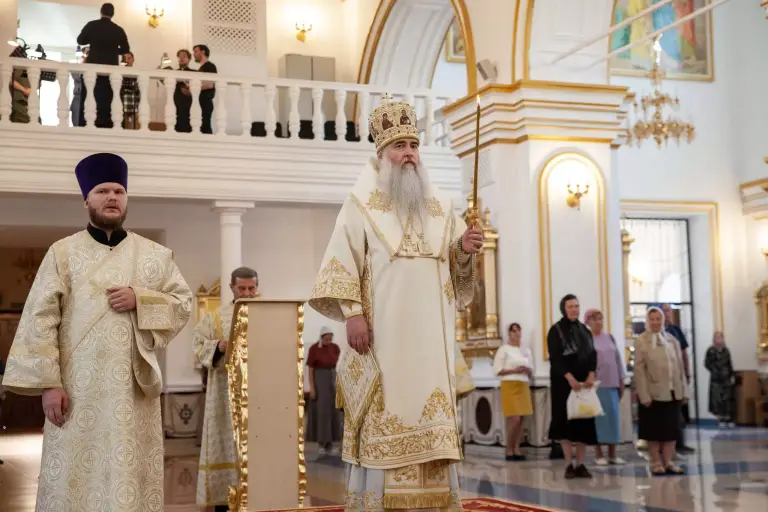 Всенощное бдение в Спасо-Вознесенском кафедральном соборе Ульяновска