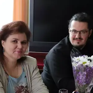 ы3