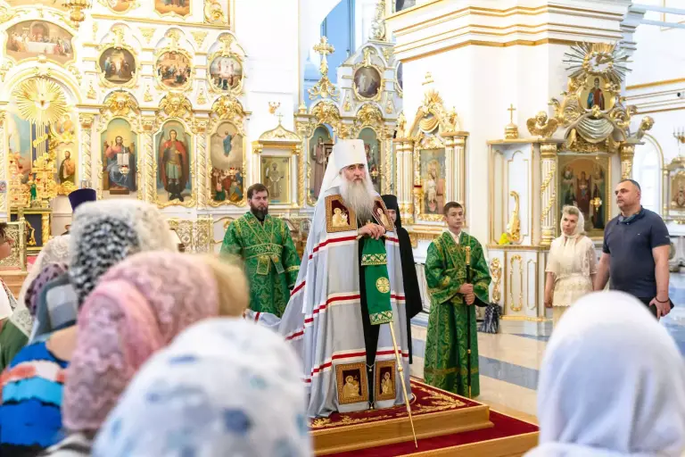 Всенощное бдение в Спасо-Вознесенском кафедральном соборе Ульяновска
