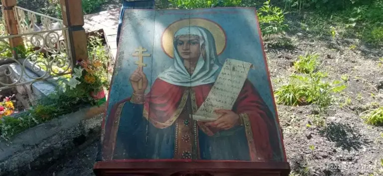 В Новоульяновске возобновили традицию совершать крестный ход к источнику святой Параскевы Пятницы