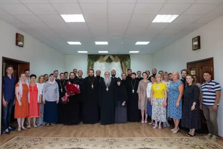 Поздравление Митрополиту Лонгину от клира и паствы Симбирской епархии, сотрудников епархиального управления и газеты «Православный Симбирск»