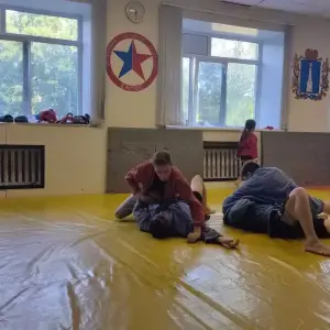 vZYuj4QbdhM