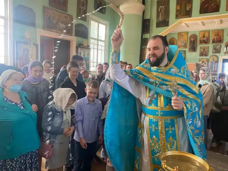 В храмах Ульяновска прошли молебны на начало учебного года