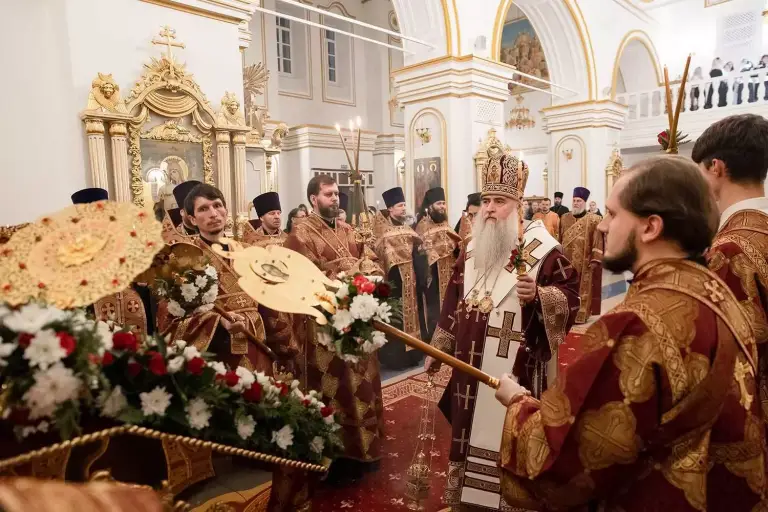 Всенощное бдение в Спасо-Вознесенском кафедральном соборе Ульяновска