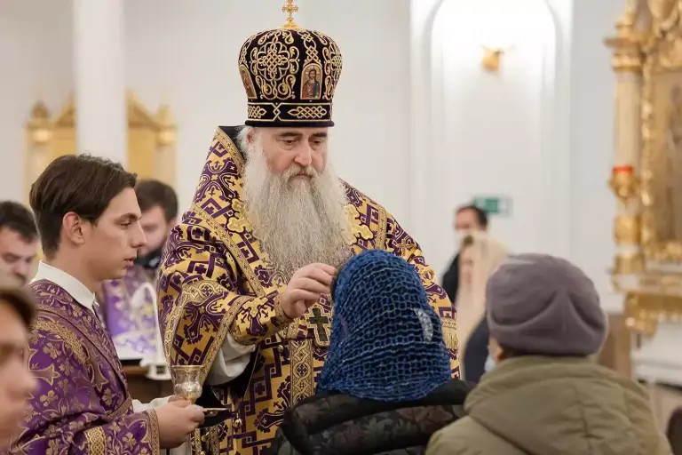 Всенощное бдение в Спасо-Вознесенском кафедральном соборе Ульяновска