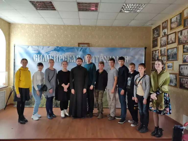 Участники младшего крыла движения «Симбирская православная молодежь» встретились со священником