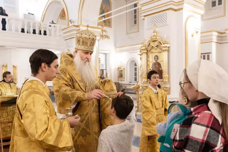 Всенощное бдение в Спасо-Вознесенском кафедральном соборе Ульяновска